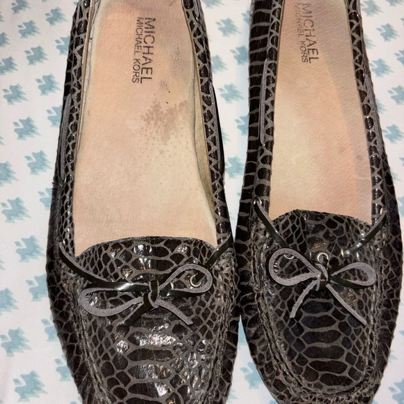 Michael Kors Black Textured Flats - Picture 1 of 6